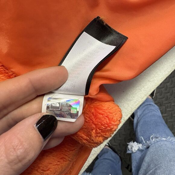 THE NORTH FACE Women's Size L All-Weather System Jacket, 3-in-1 Insulated Parka - Picture 8 of 10